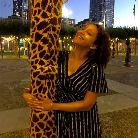 Meet your Posher, Antoinette! - Picture 2 of 12